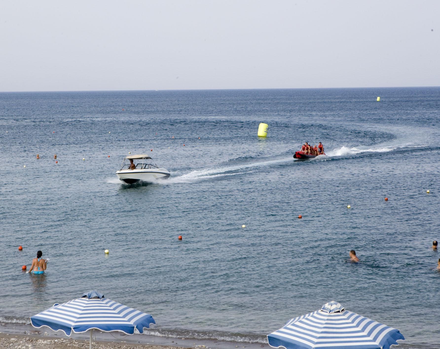 Memphis Beach Hotel Колимбия Екстериор снимка