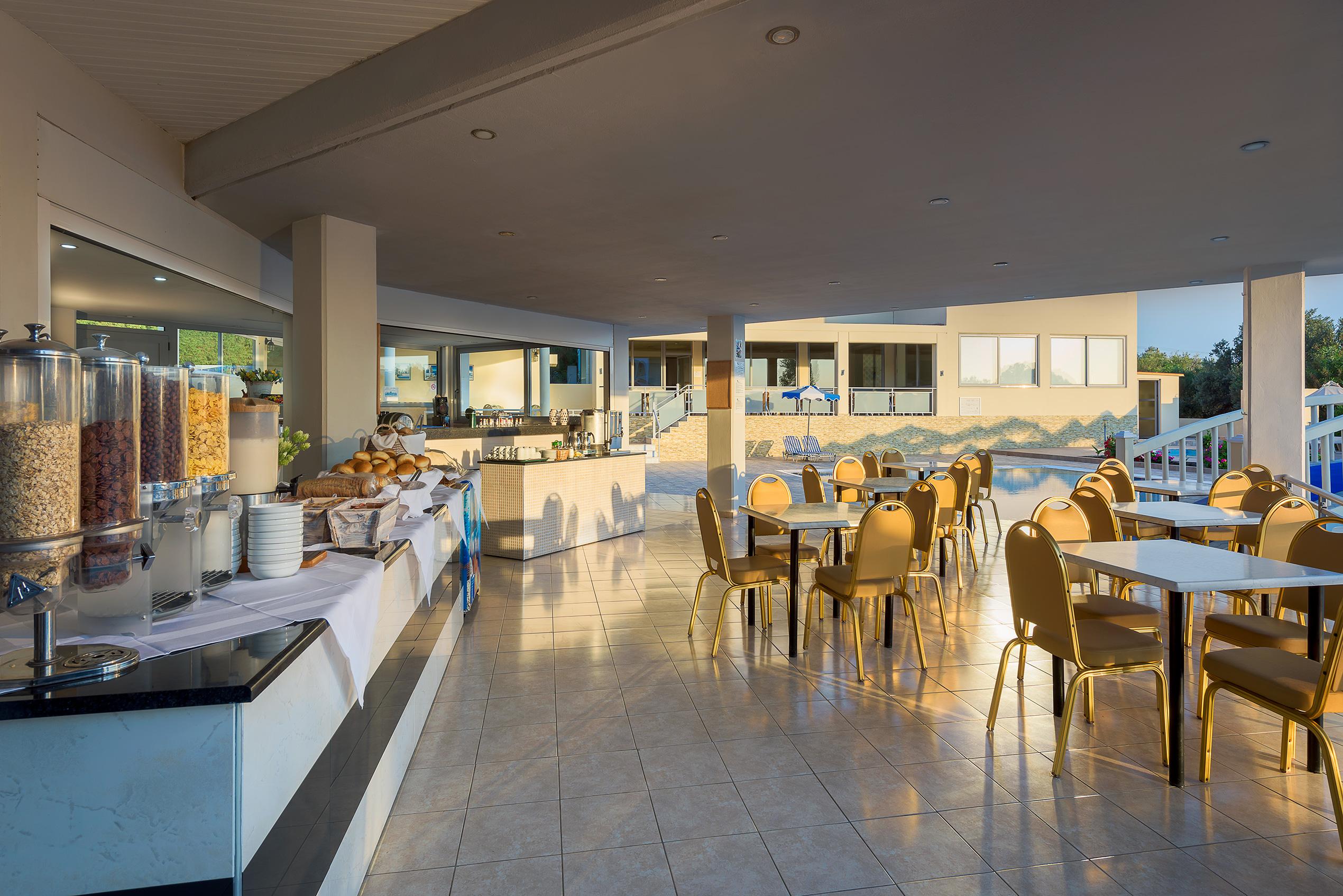 Memphis Beach Hotel Колимбия Екстериор снимка