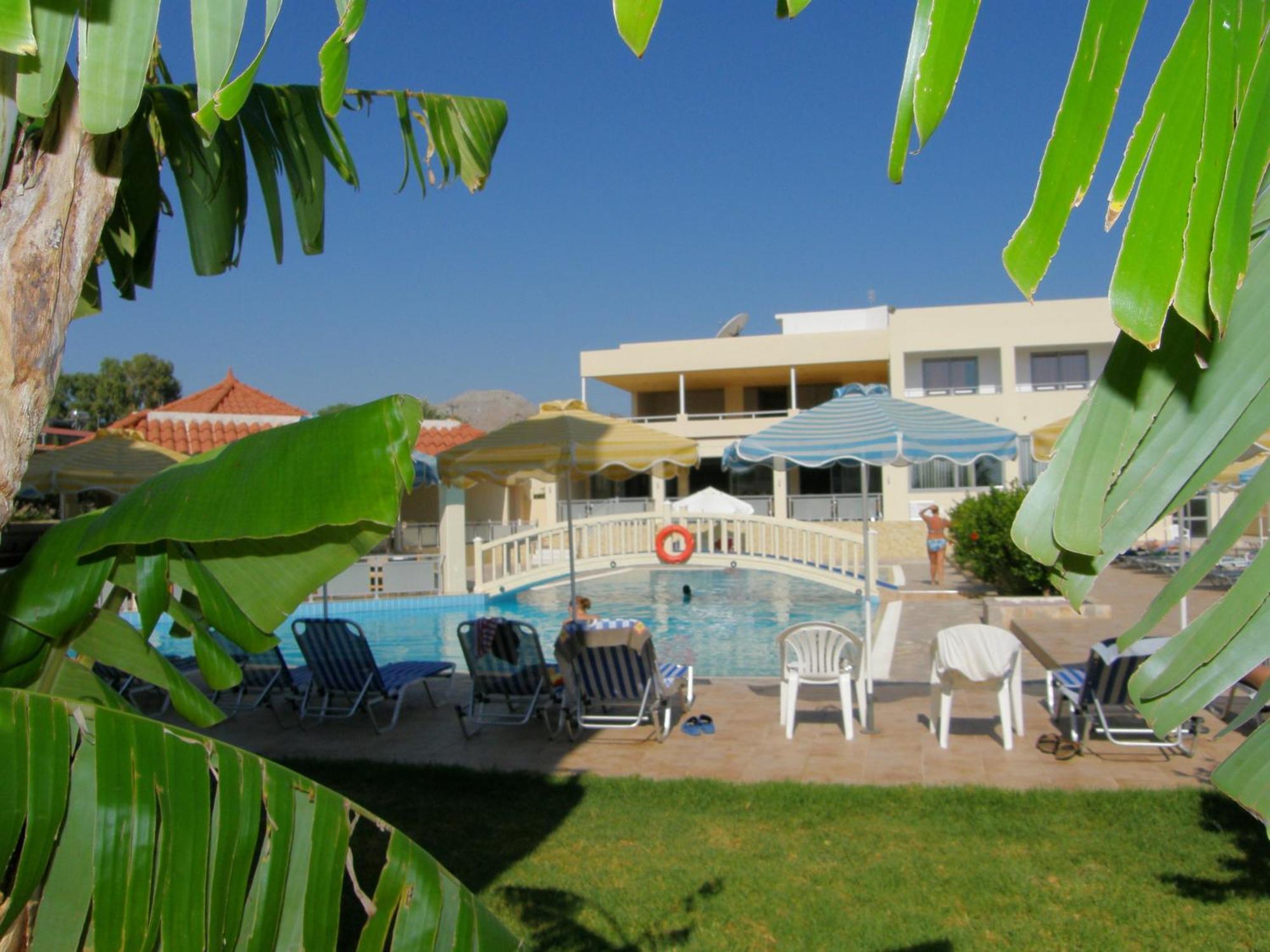 Memphis Beach Hotel Колимбия Екстериор снимка