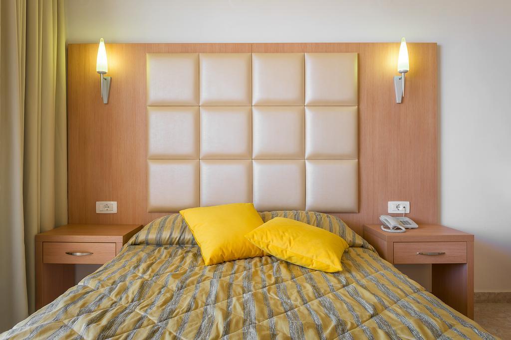 Memphis Beach Hotel Колимбия Екстериор снимка